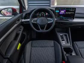 Volkswagen Golf thumbnail 23
