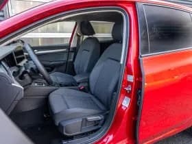 Volkswagen Golf thumbnail 4