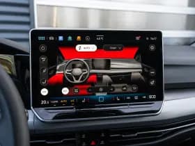 Volkswagen Golf thumbnail 45