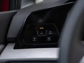 Volkswagen Golf thumbnail 47