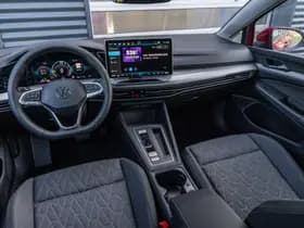 Volkswagen Golf thumbnail 49