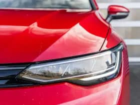 Volkswagen Golf thumbnail 10
