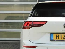 Volkswagen Golf thumbnail 11