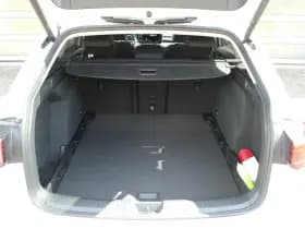 Volkswagen Golf thumbnail 17