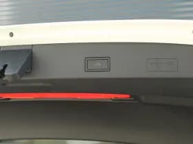 Volkswagen Golf thumbnail 34