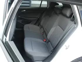 Volkswagen Golf thumbnail 35