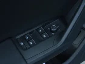 SEAT Leon thumbnail 30
