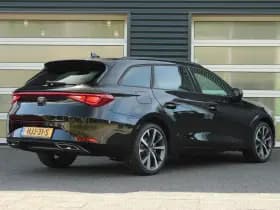 SEAT Leon Sportstourer thumbnail 2