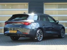 SEAT Leon Sportstourer thumbnail 2