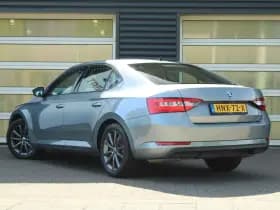 Škoda Superb thumbnail 11