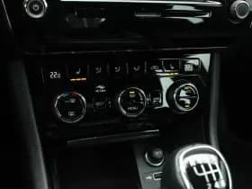 Škoda Superb thumbnail 25