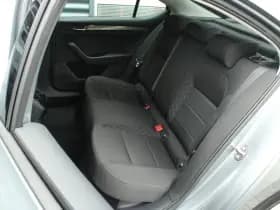 Škoda Superb thumbnail 33