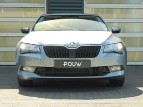 Škoda Superb thumbnail 6