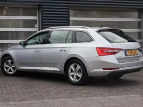 Škoda Superb thumbnail 12