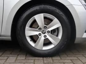Škoda Superb thumbnail 14
