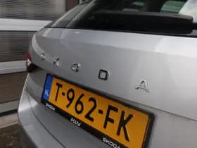 Škoda Superb thumbnail 32