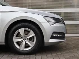 Škoda Superb thumbnail 35