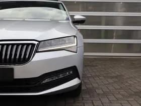 Škoda Superb thumbnail 9