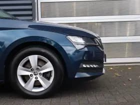 Škoda Superb thumbnail 32