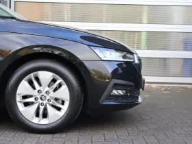 Škoda Octavia thumbnail 32