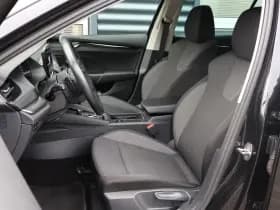 Škoda Octavia thumbnail 4
