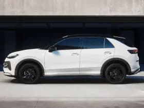 Volkswagen T-Roc thumbnail 3