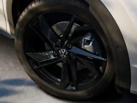 Volkswagen T-Roc thumbnail 10