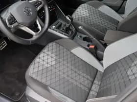 Volkswagen Taigo thumbnail 36