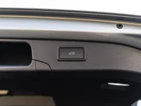 Volkswagen Passat thumbnail 24
