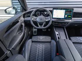 Volkswagen Passat thumbnail 32