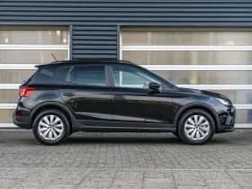 SEAT Arona thumbnail 3