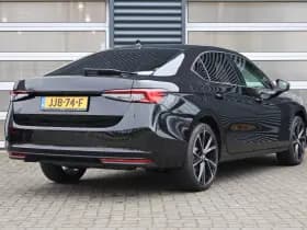 Škoda Superb thumbnail 2