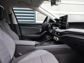 Škoda Superb thumbnail 14