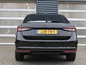 Škoda Superb thumbnail 9