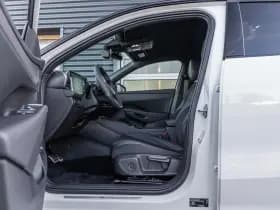Volkswagen T-Roc thumbnail 26