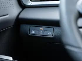 Volkswagen T-Roc thumbnail 34