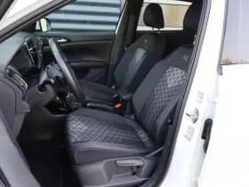 Volkswagen T-Cross thumbnail 4