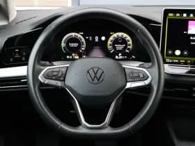 Volkswagen Golf thumbnail 31