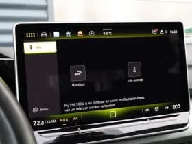 Volkswagen Golf thumbnail 45