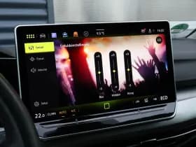 Volkswagen Golf thumbnail 59