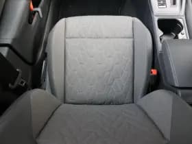 Volkswagen Golf thumbnail 65