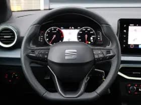 SEAT Arona thumbnail 43