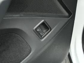 Volkswagen Tiguan thumbnail 26