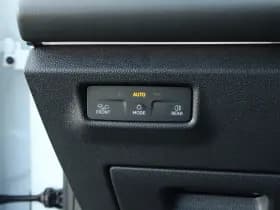 Volkswagen Tiguan thumbnail 42