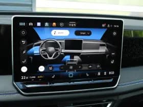 Volkswagen Tiguan thumbnail 62