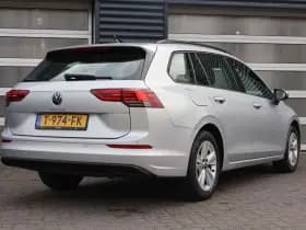 Volkswagen Golf thumbnail 2