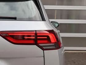 Volkswagen Golf thumbnail 12