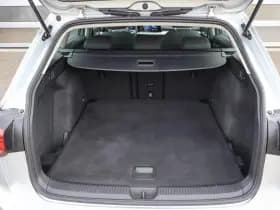 Volkswagen Golf thumbnail 18