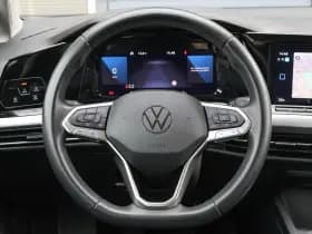 Volkswagen Golf thumbnail 44