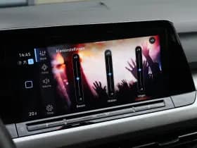 Volkswagen Golf thumbnail 56
